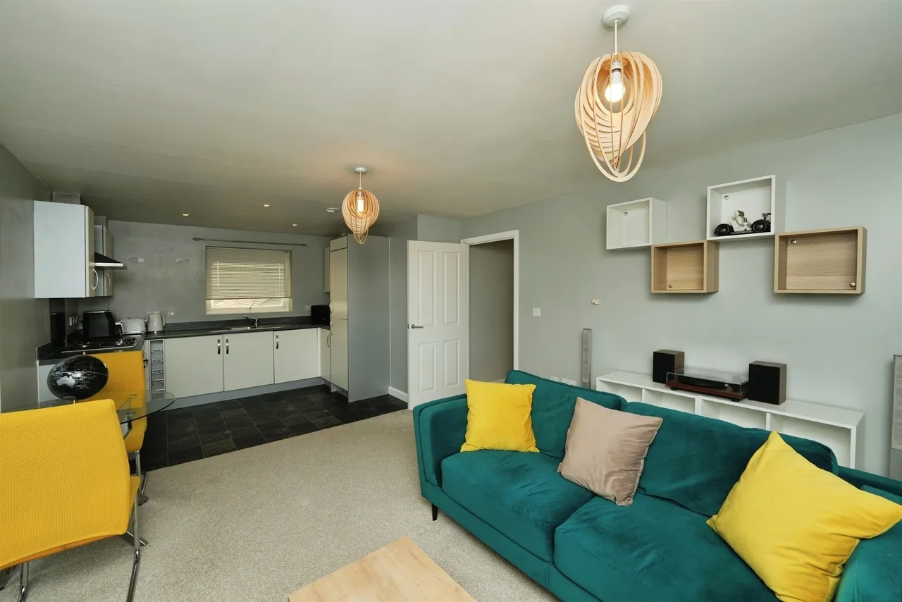 Ringsfield Lane, Patchway, BS34, photo 12