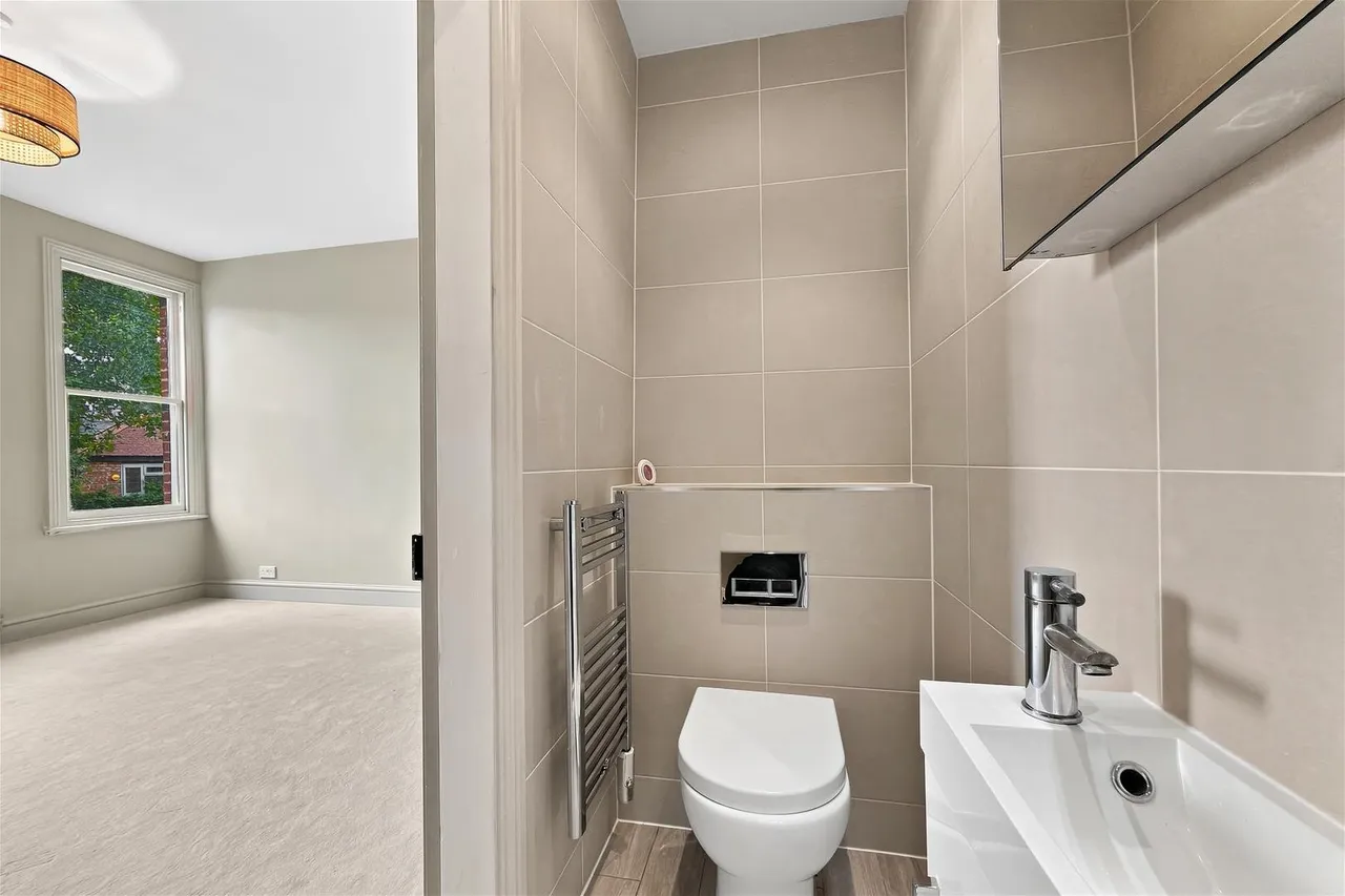 Albert Road East, Hale, WA15, photo 16