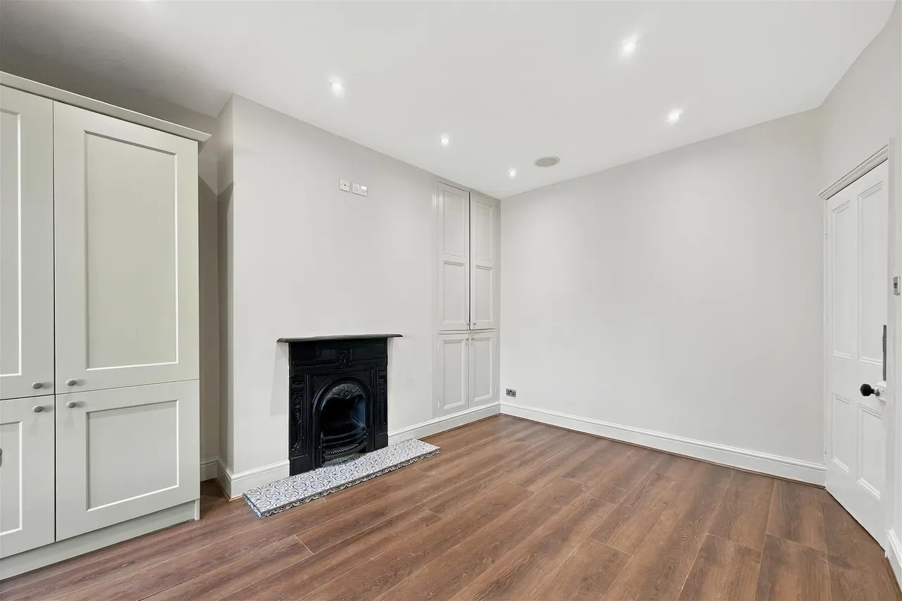 Albert Road East, Hale, WA15, photo 9
