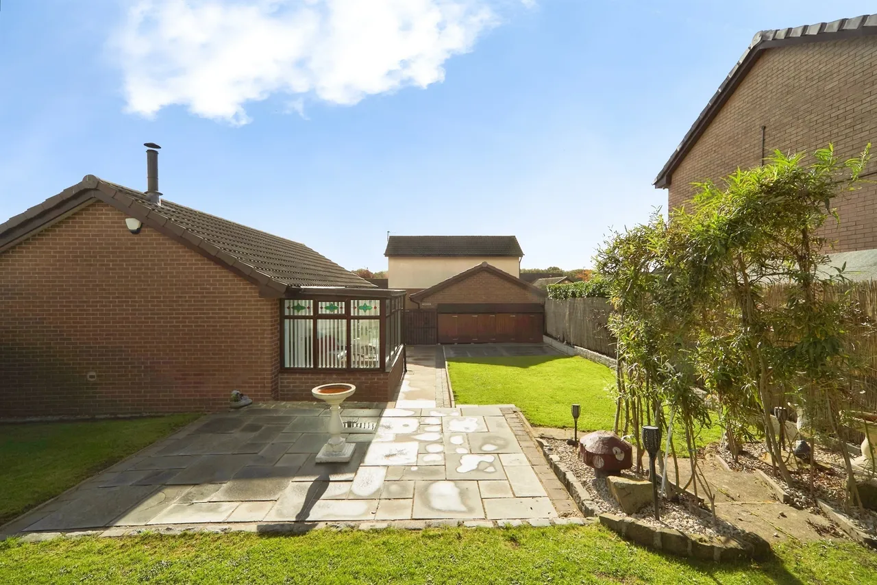Haven Chase, Leeds, LS16, photo 11