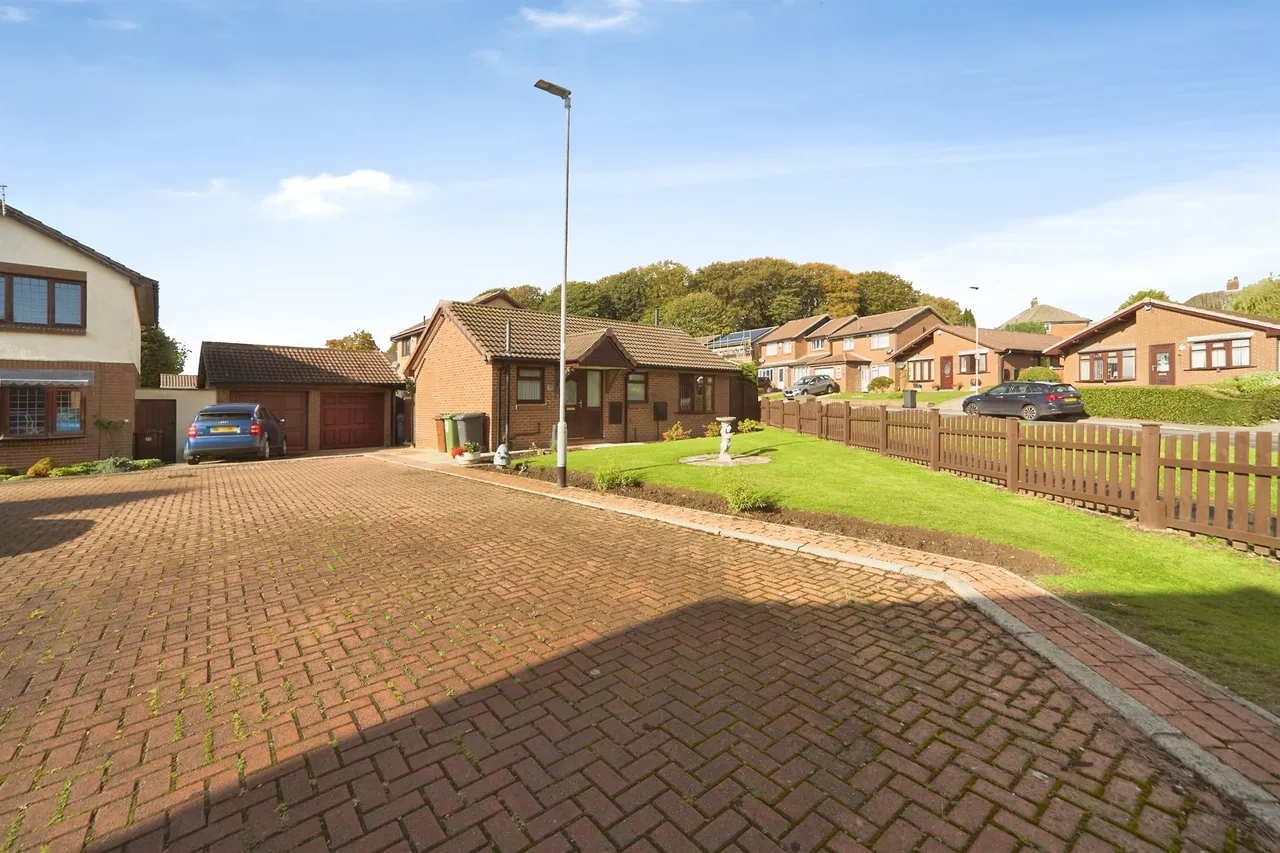 Haven Chase, Leeds, LS16, photo 15