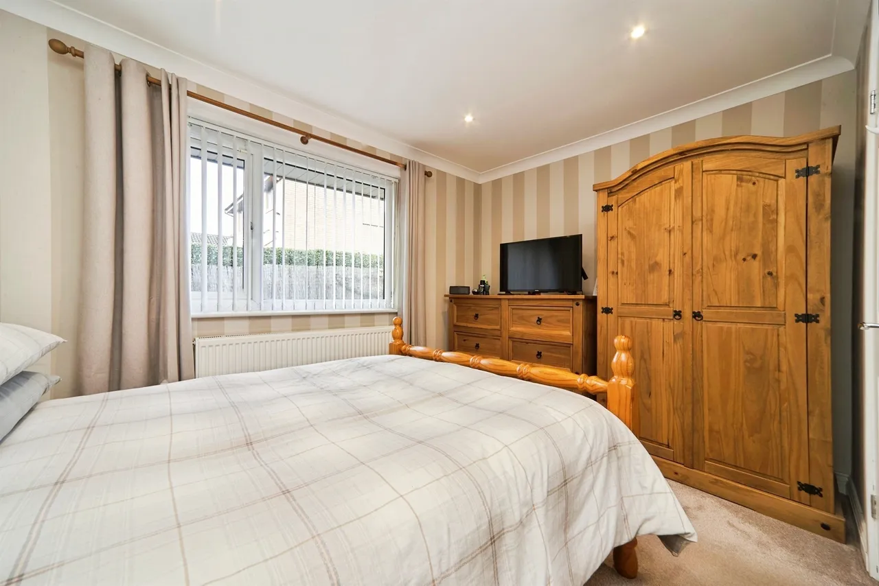 Haven Chase, Leeds, LS16, photo 12