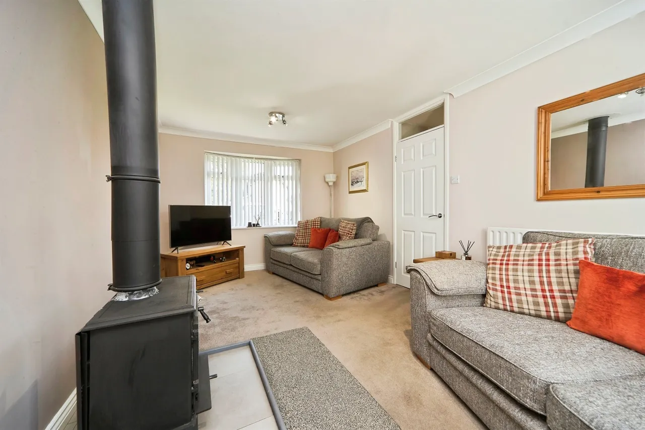 Haven Chase, Leeds, LS16, photo 8