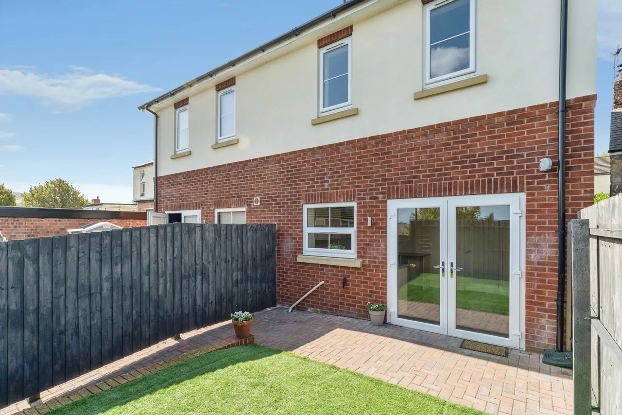 Queen Street, Leeswood, CH7, photo 20