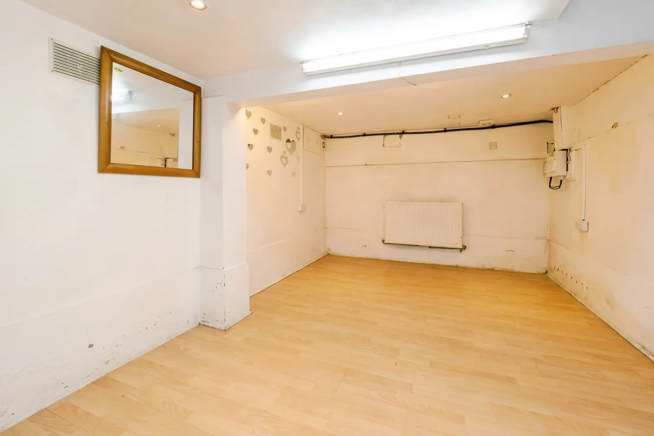 Fanshawe Avenue, Barking, IG11, photo 8