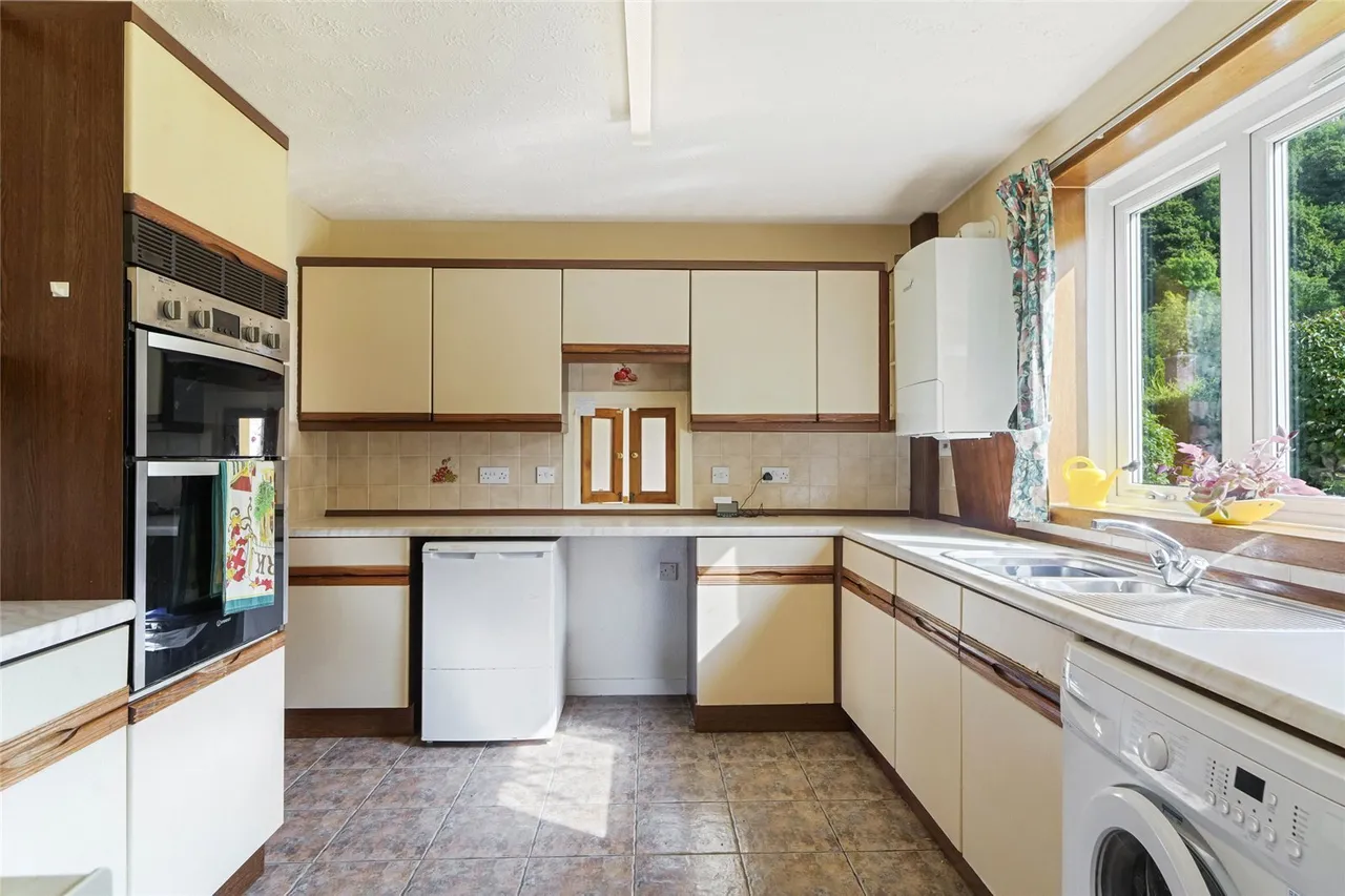 Ladysneuk Road, Stirling, Stirlingshire, FK9, photo 6