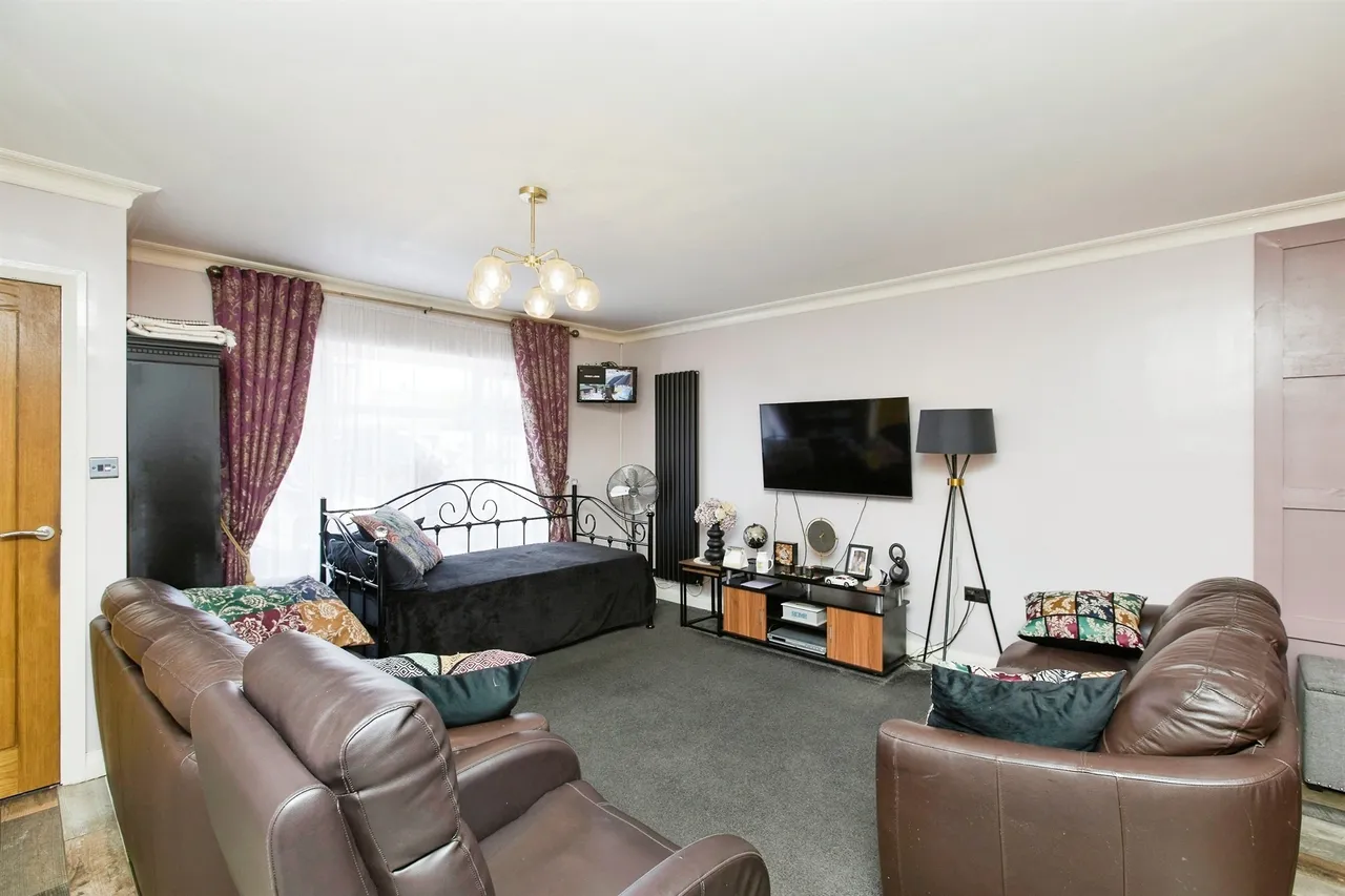 Poplars Road, Burton-On-Trent, DE13, photo 14