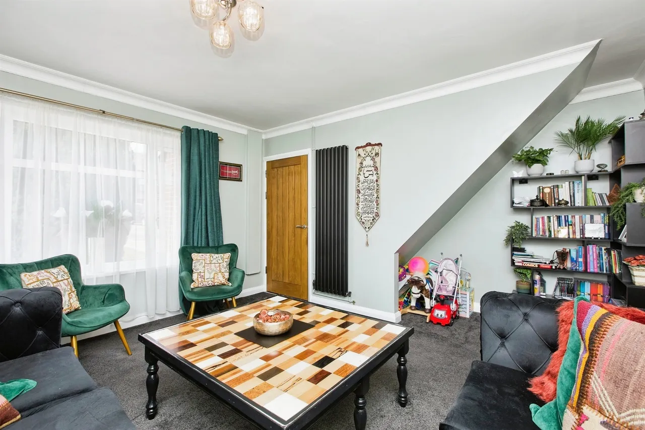 Poplars Road, Burton-On-Trent, DE13, photo 17
