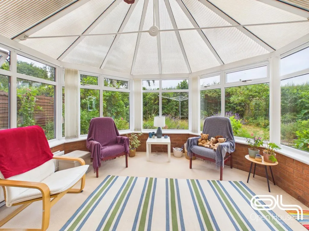 Gunnell Close, Stafford, ST16, photo 4