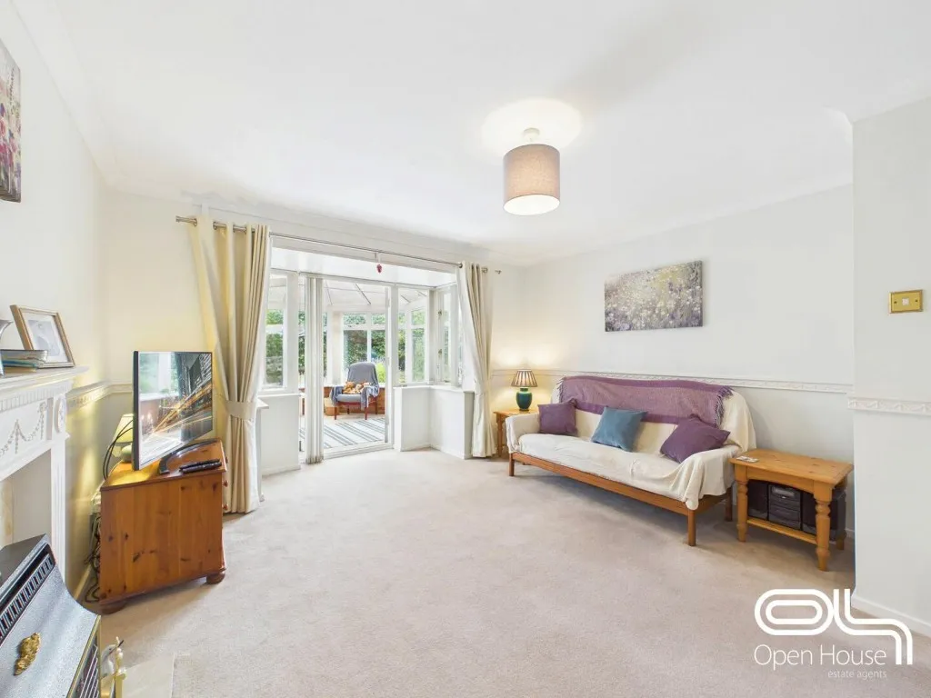Gunnell Close, Stafford, ST16, photo 3