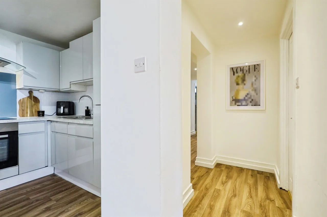 Silverdale Road, Eastbourne, BN20, photo 11