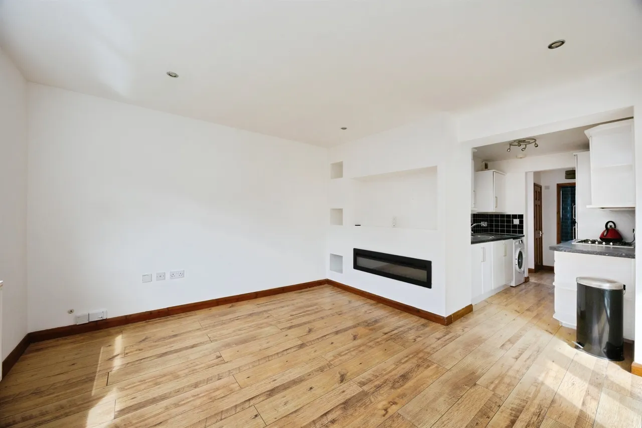 Bentley Road, Willesborough, Ashford, photo 5