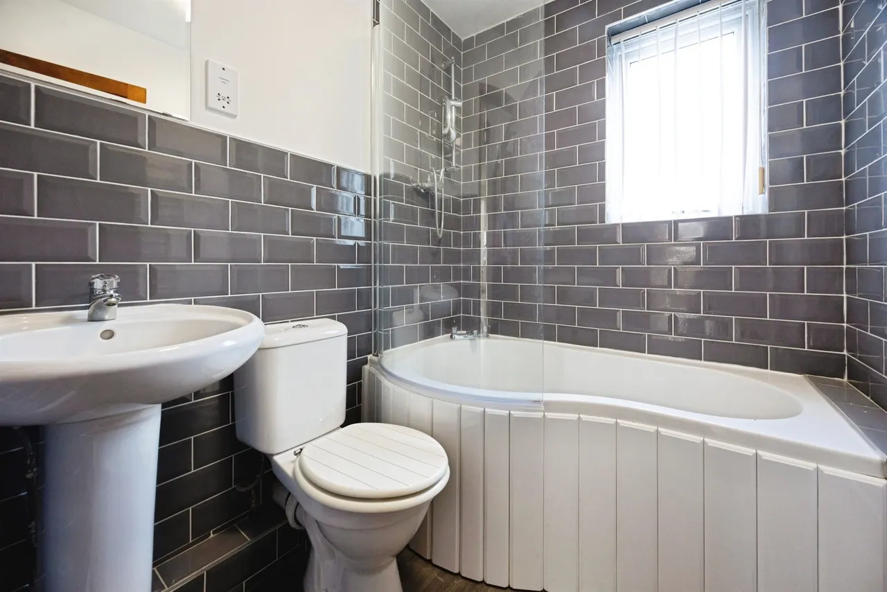 Bentley Road, Willesborough, Ashford, photo 8