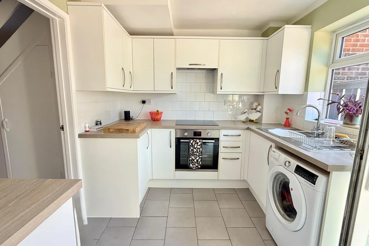 Hightown Road, Ringwood, BH24, photo 8
