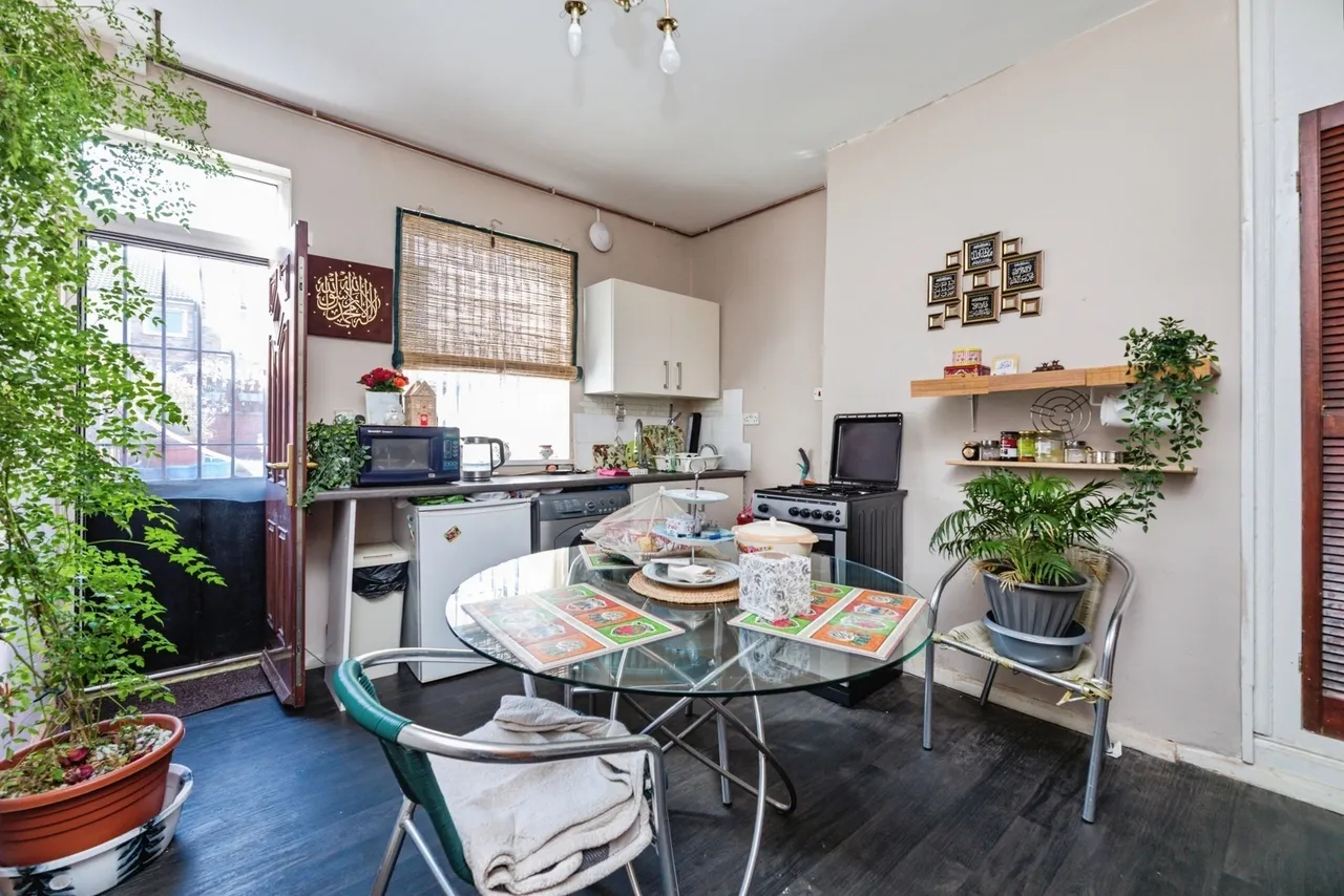 Russell Street, ROTHERHAM, South Yorkshire, S65, photo 4