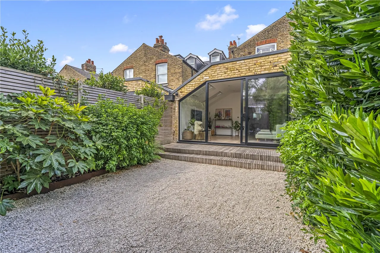 Belgrade Road, Hampton, TW12 2AZ, photo 14