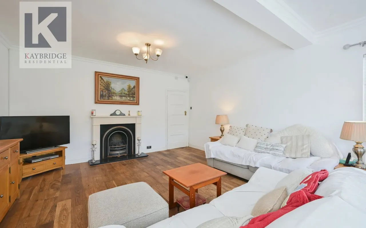St. Clair Drive, Worcester Park, KT4, photo 9