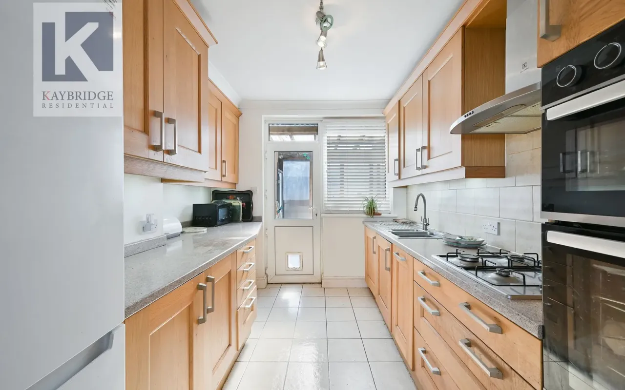 St. Clair Drive, Worcester Park, KT4, photo 7
