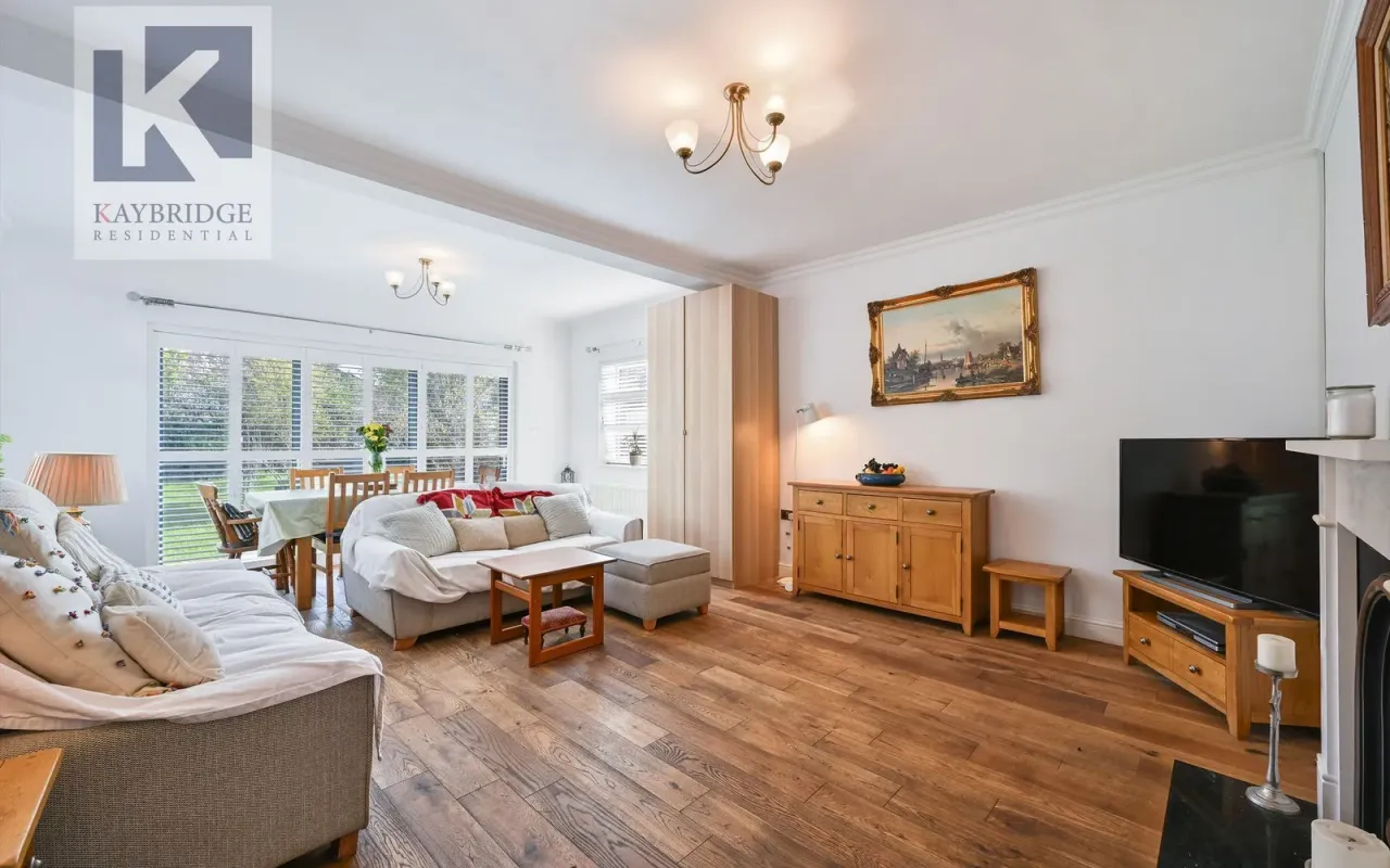 St. Clair Drive, Worcester Park, KT4, photo 2