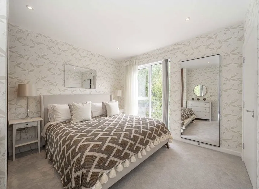 Reynard Way, Brentford, TW8, photo 5