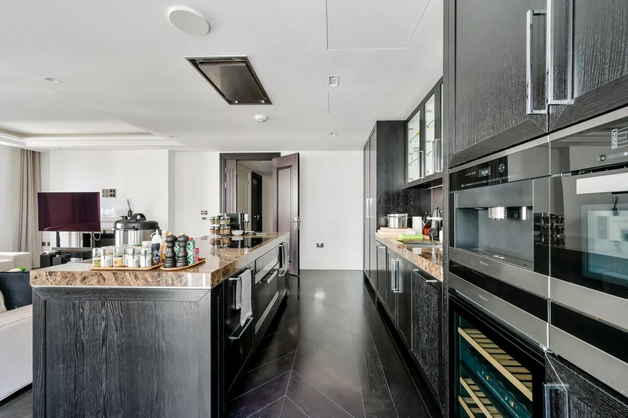 Gladstone House, London, WC2R, photo 13