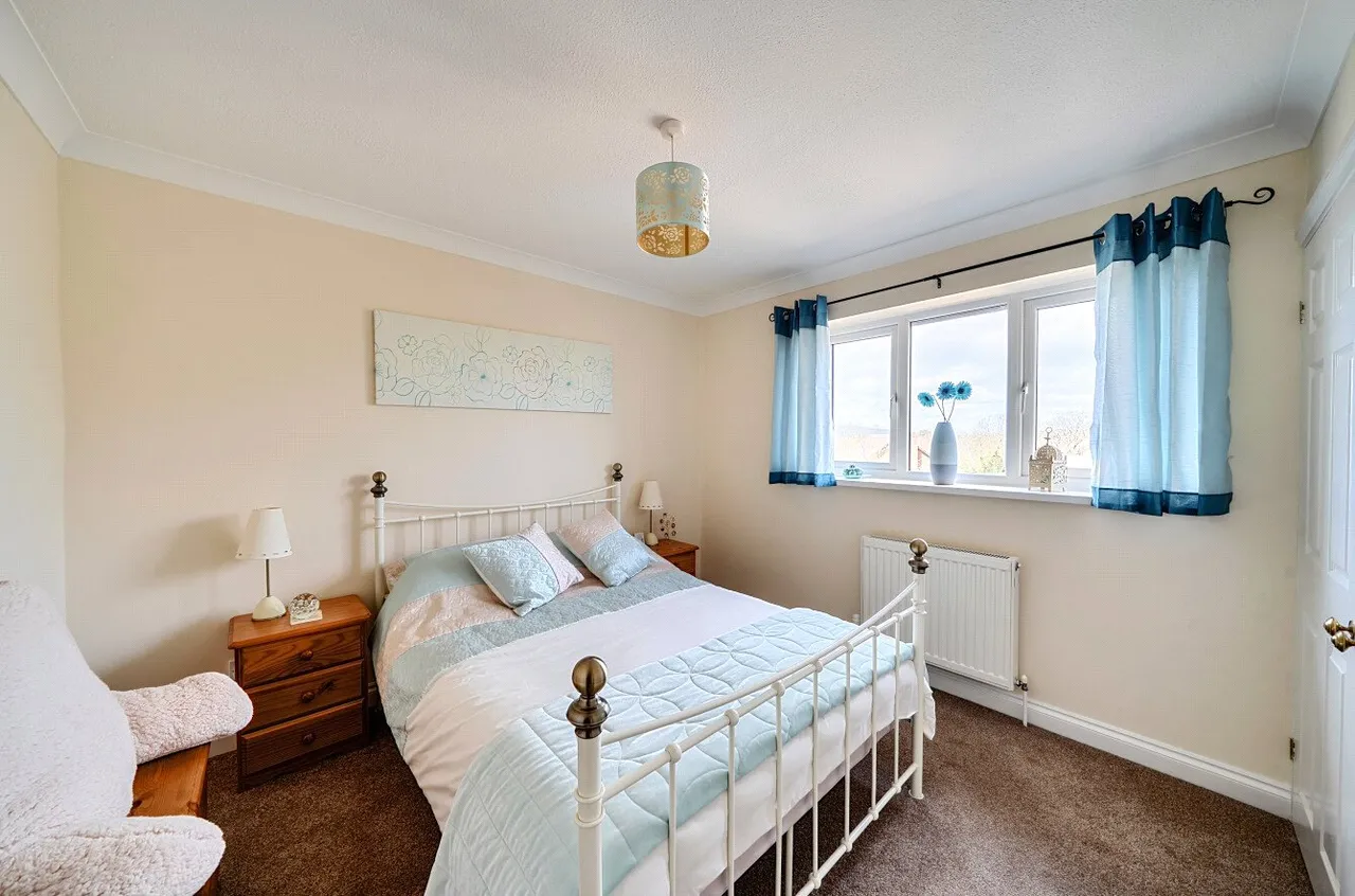 Goylands Close, Llandrindod Wells, LD1, photo 15