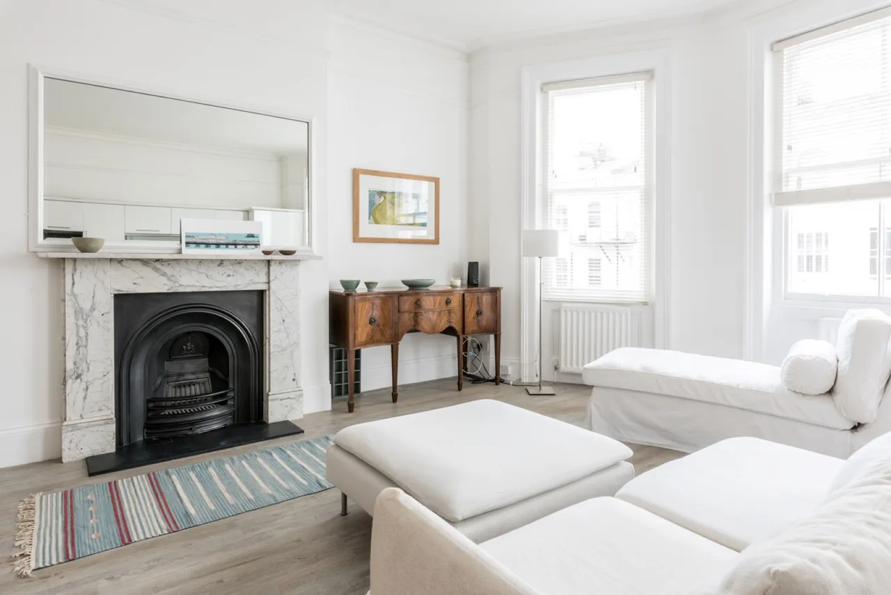 1 bed flat for sale, Chesham Place, Brighton, BN2