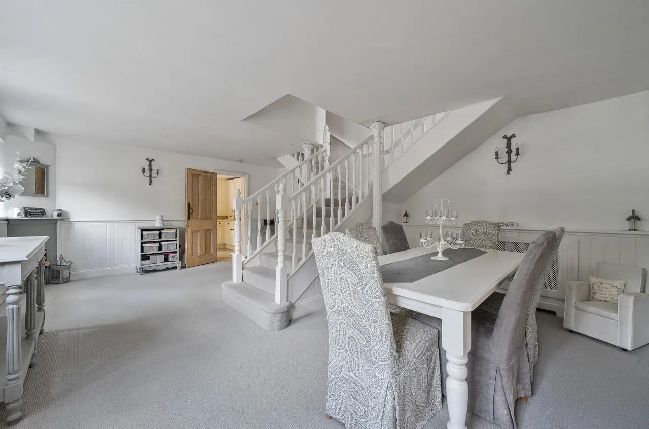 Beautifully Presented Detached Home, Offham, photo 12