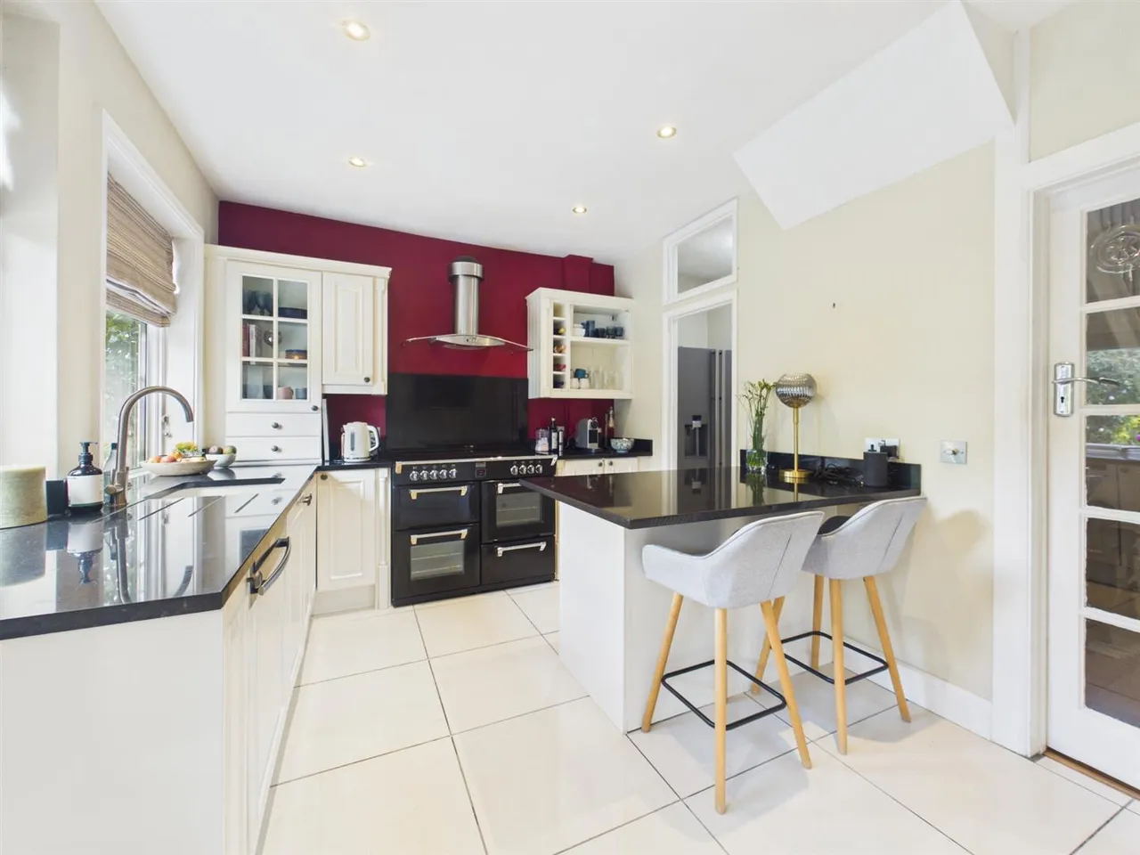 Evelyn Avenue, Ruislip, Middlesex, HA4 8AS, photo 9