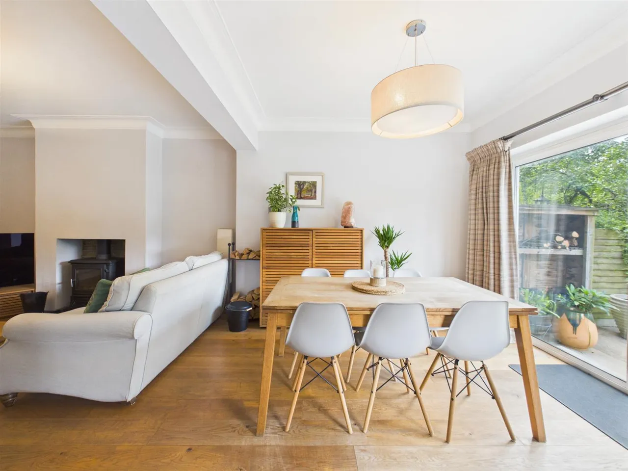 Evelyn Avenue, Ruislip, Middlesex, HA4 8AS, photo 4