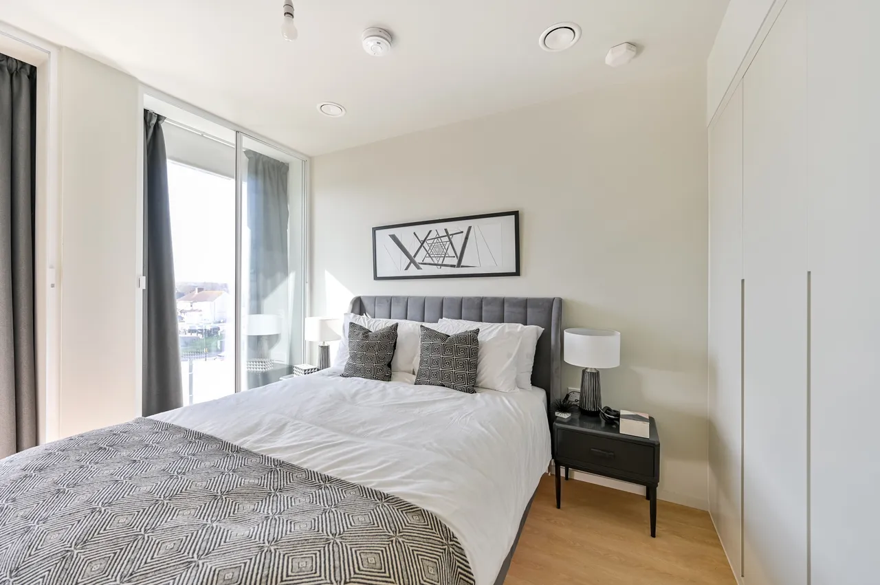 flat to rent — Flat 115, Heathrow House, 785 Bath Road, Hounslow