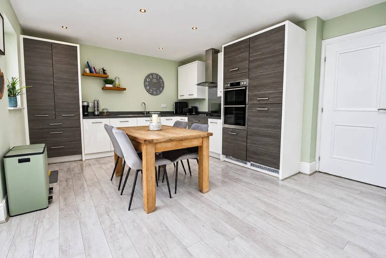 Admiral Way, Tonbridge, TN12, photo 9