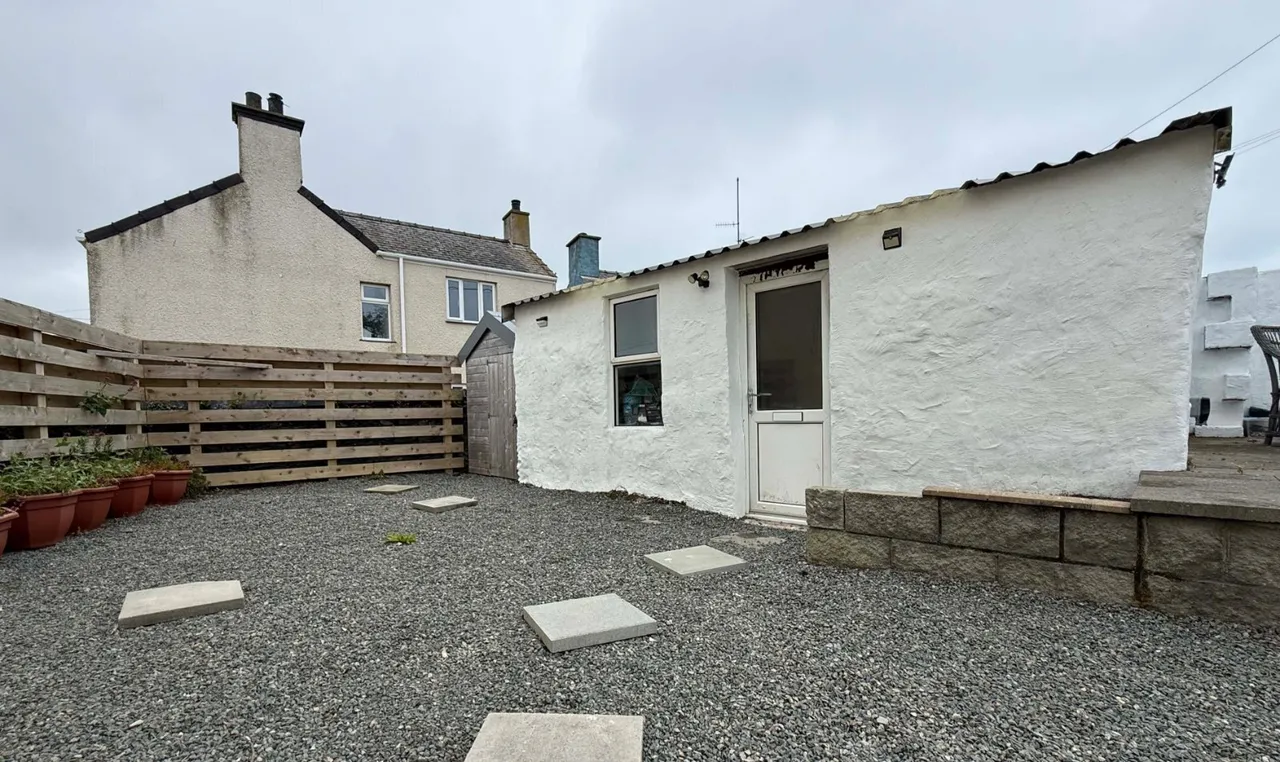 Bryngwynt Street, Amlwch Port, photo 15