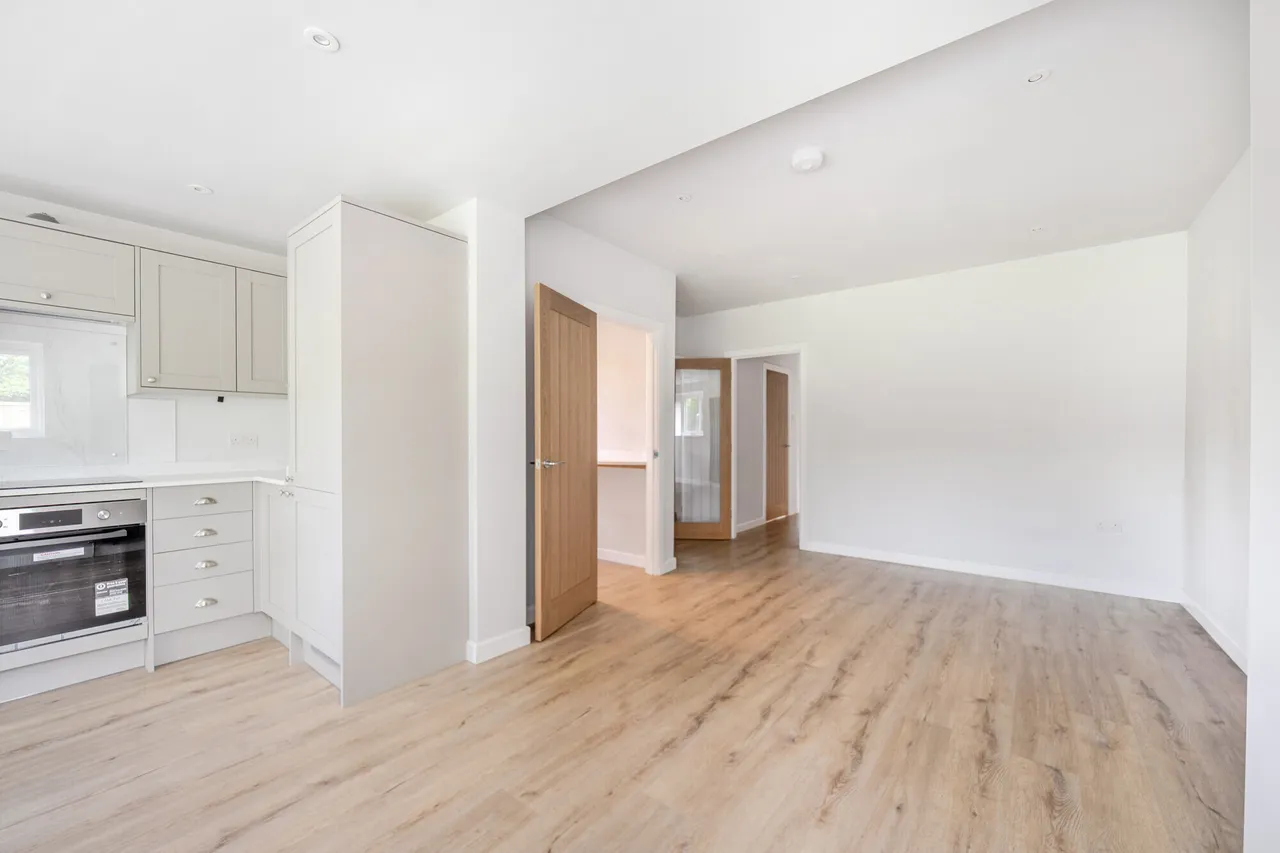 London Road, Wendover, HP22, photo 5