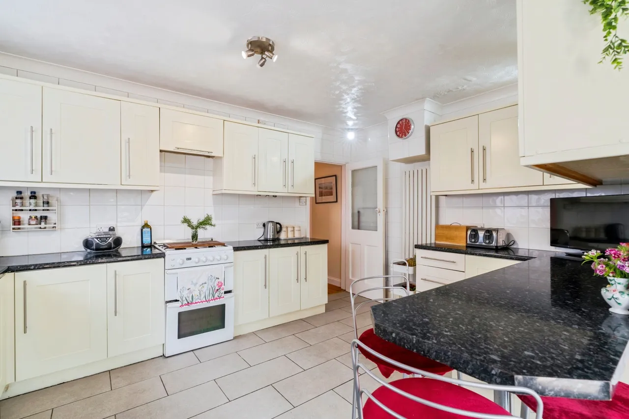 Worthing Road, East Preston, BN16, photo 12