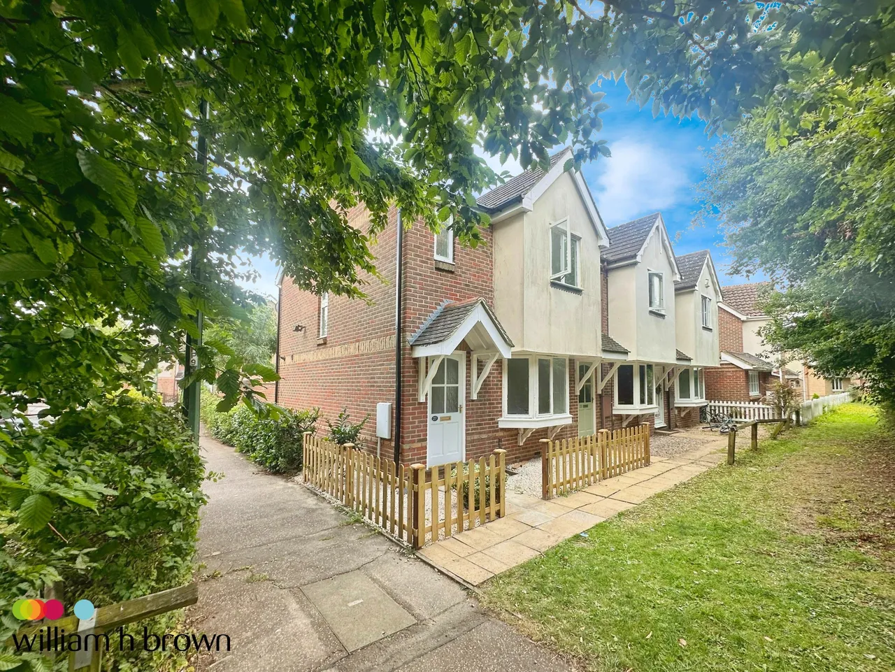 2 bed house to rent — Pochard Way, Great Notley, BRAINTREE