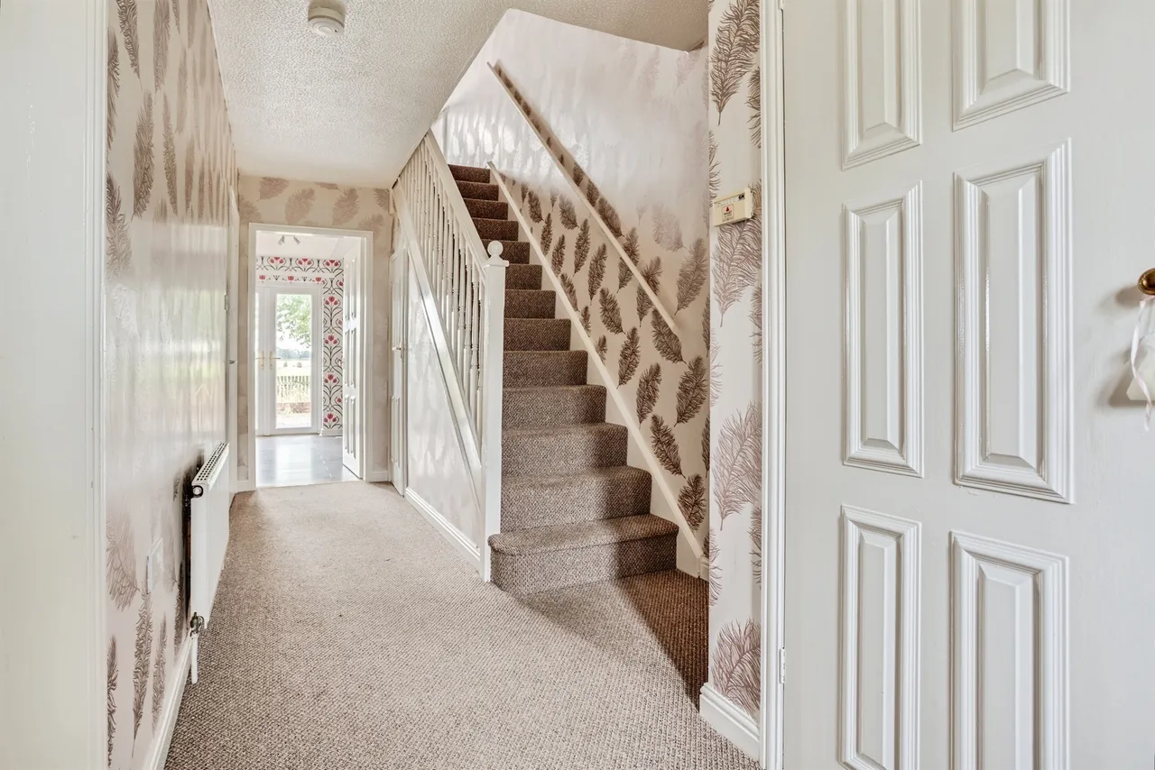 Briary Close, Wakefield, photo 5