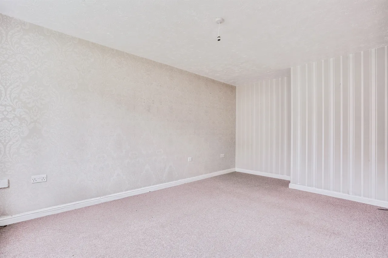 Briary Close, Wakefield, photo 8