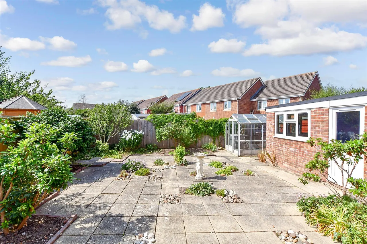 Orchard Lane, Emsworth, PO10, photo 2