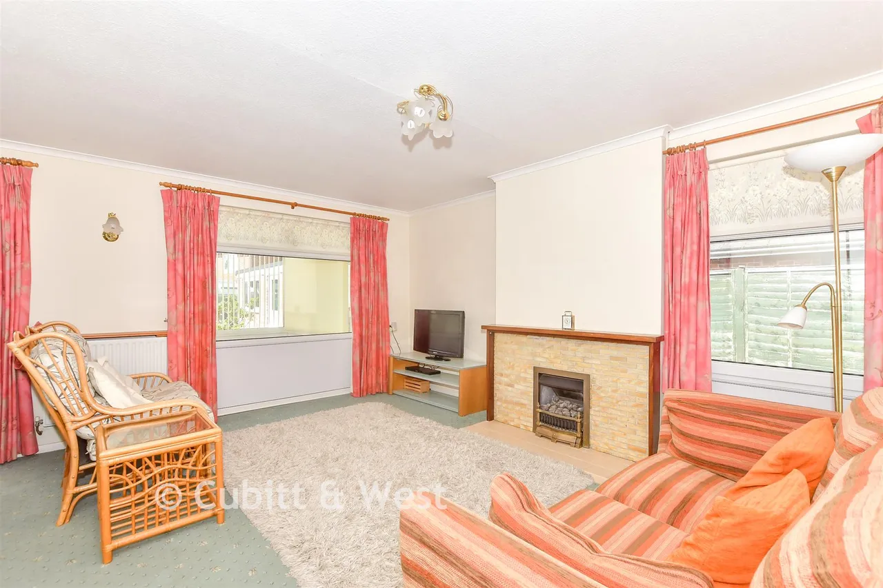 Orchard Lane, Emsworth, PO10, photo 4