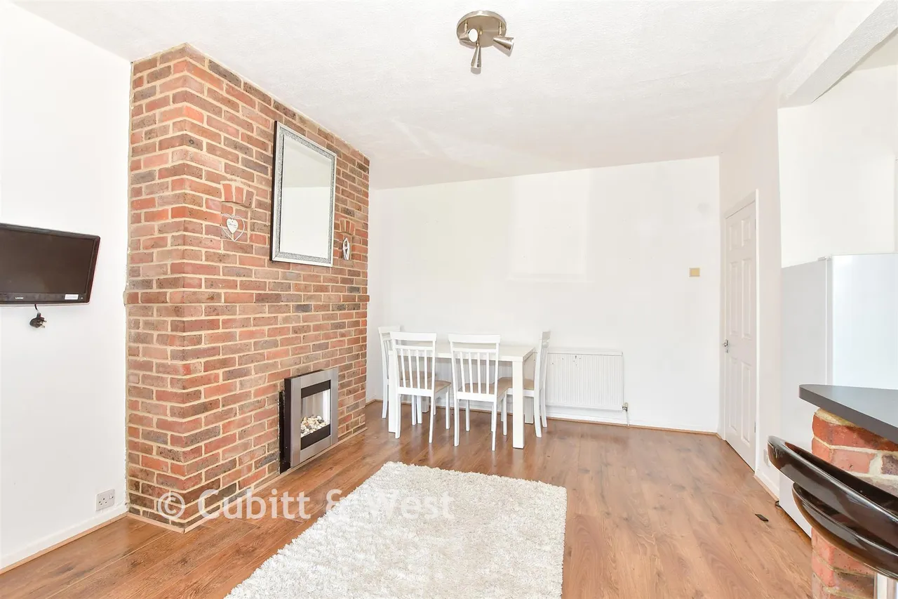 Hewett Road, Portsmouth, PO2, photo 3