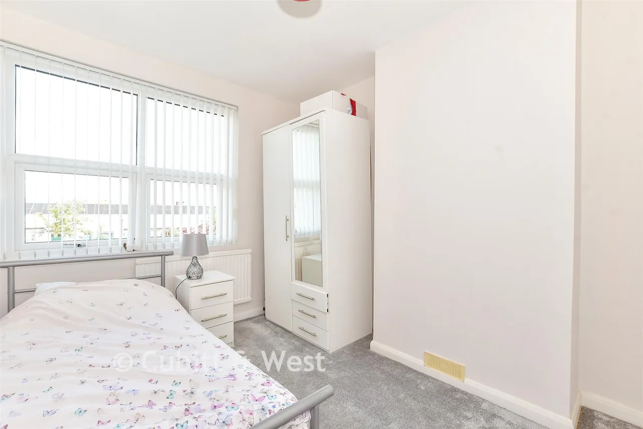 Hewett Road, Portsmouth, PO2, photo 4