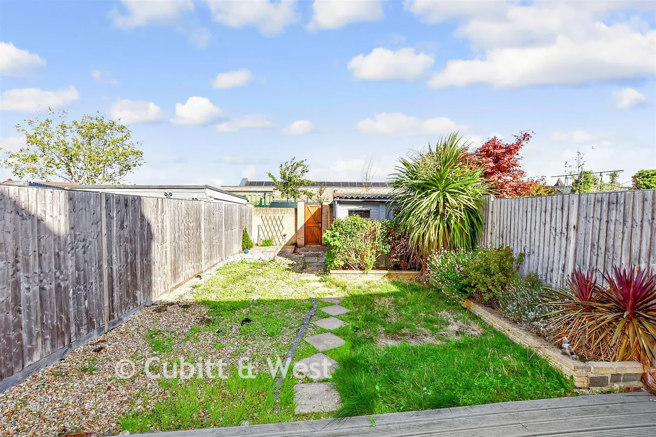 Hewett Road, Portsmouth, PO2, photo 8