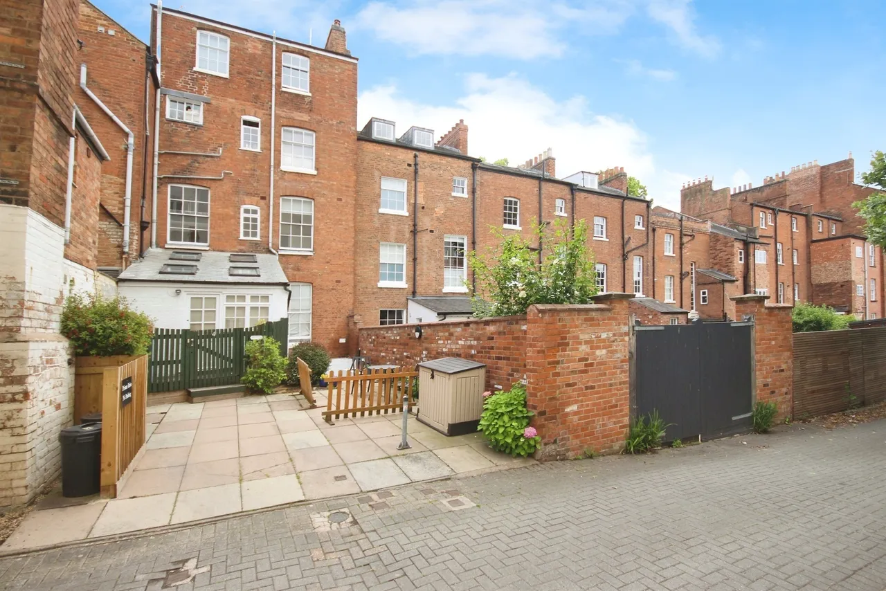 Portland Street, Leamington Spa, CV32, photo 9