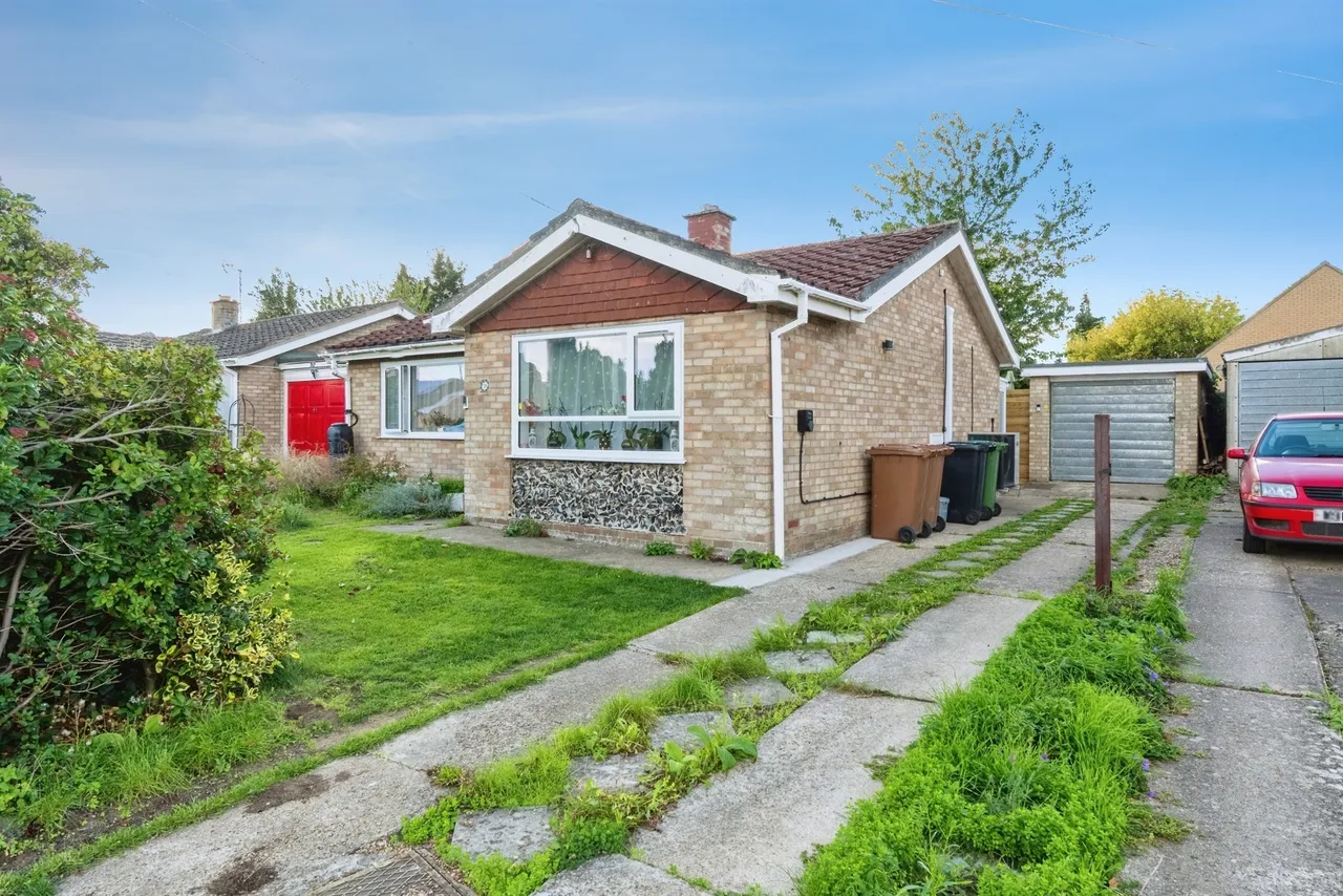 2 bed house for sale, Nightingale Lane, Feltwell, IP26