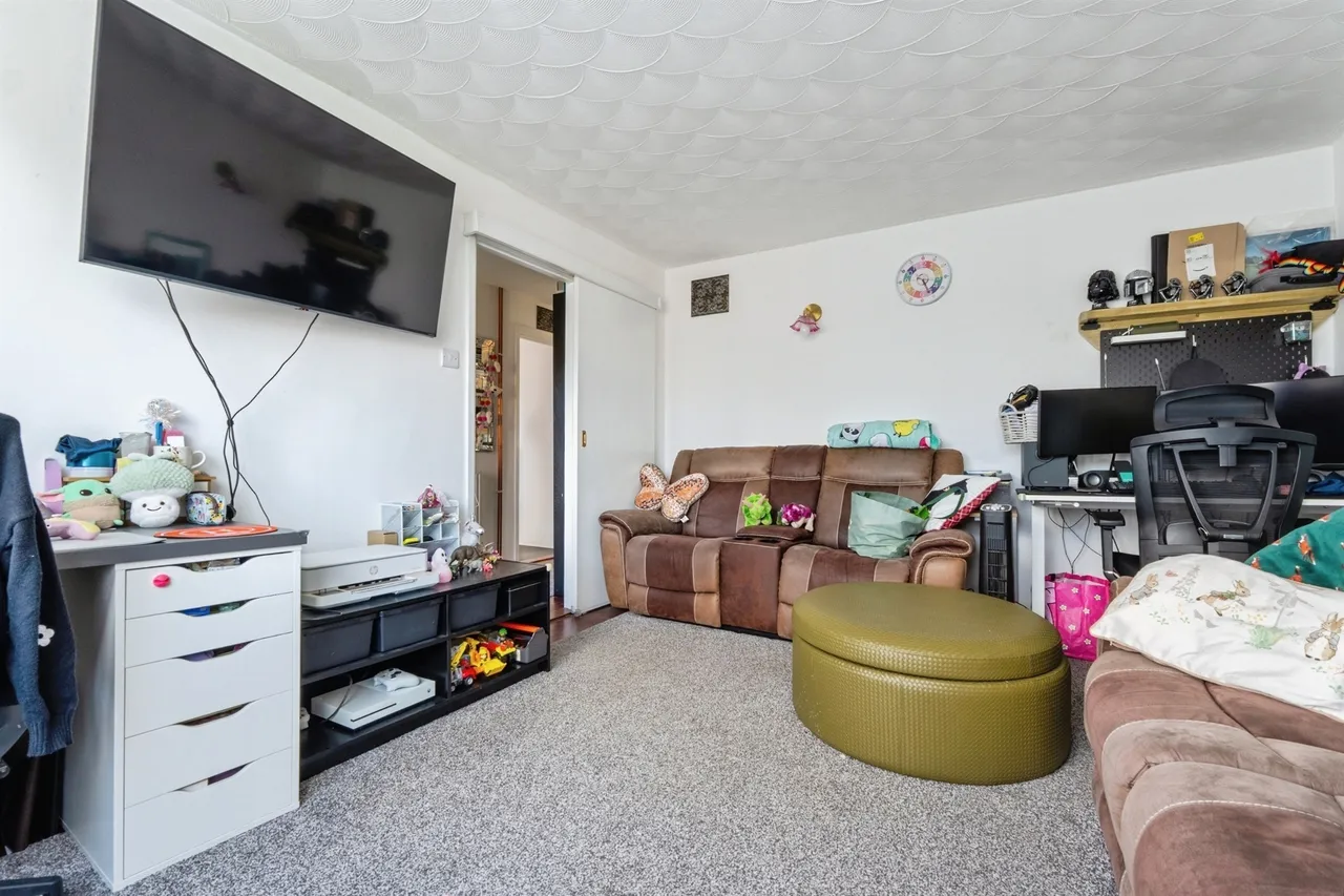 Nightingale Lane, Feltwell, IP26, photo 3