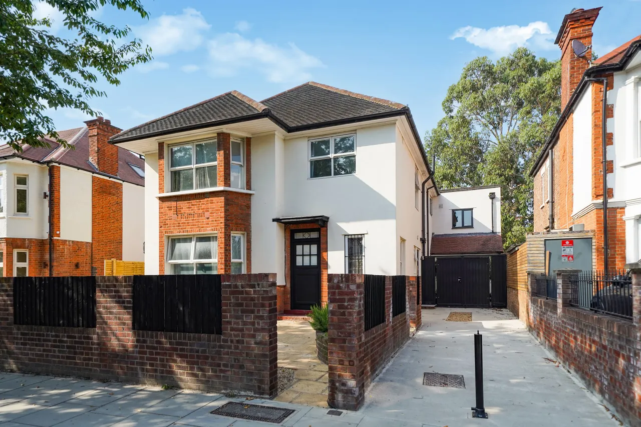 St. Quintin Avenue, London, United Kingdom, W10, photo 4