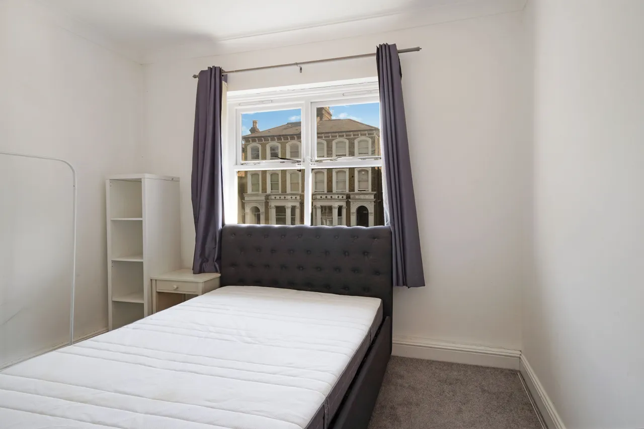 St. Quintin Avenue, London, United Kingdom, W10, photo 5