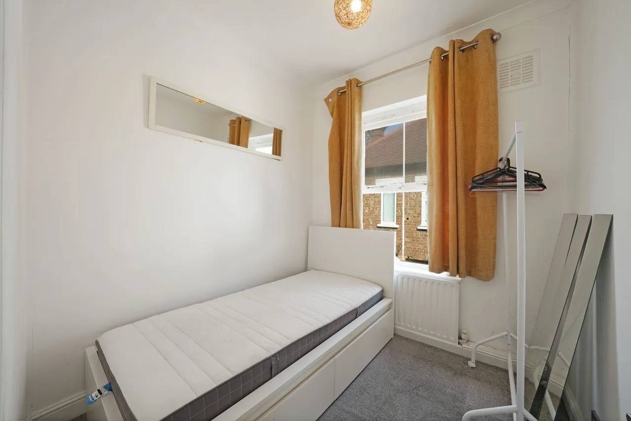 St. Quintin Avenue, London, United Kingdom, W10, photo 8