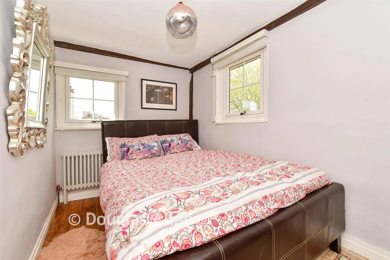Bumbles Green, Nazeing, EN9, photo 10